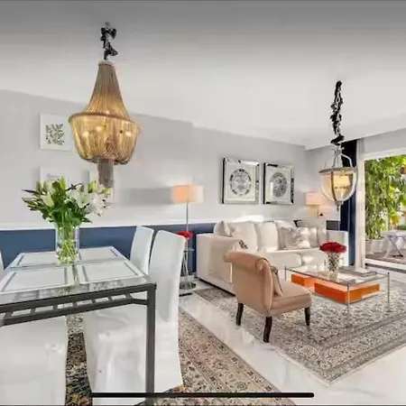 C127 Luxurious Designer Walk To Puerto Banus Marbella